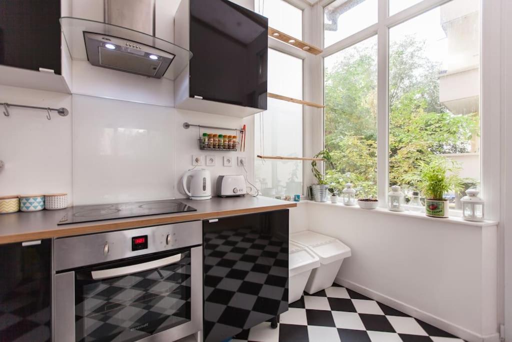 R-Appartements Strasbourg Cosy Orangerie Pour Vos Sejours En Famille Ou Entre Amis Exterior photo